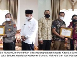 Kapolda Sumbar dan Dirreskrimsus Terima Penghargaan dari Menteri Lingkungan Hidup