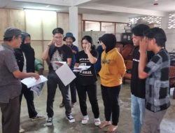 Alwi Karmena dan Permata dalam Lumpur