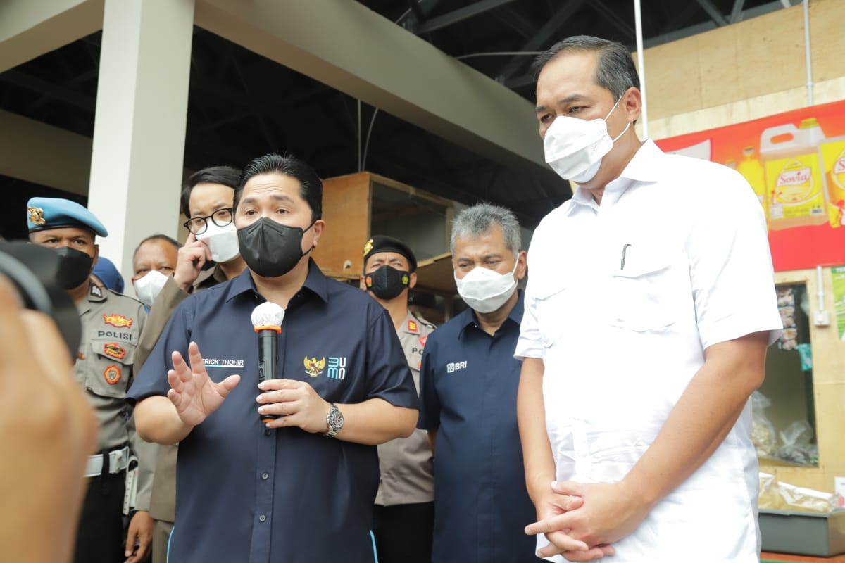 Menteri BUMN Erick Thohir bersama Menteri Perdagangan RI Muhammad Luthfi, Direktur Utama BRI Sunarso.