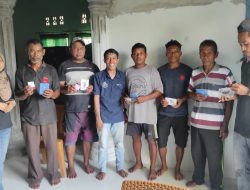 Petugas BRI Penyalur Bansos tak Putus Asa Salurkan Bantuan di Daerah Terpencil