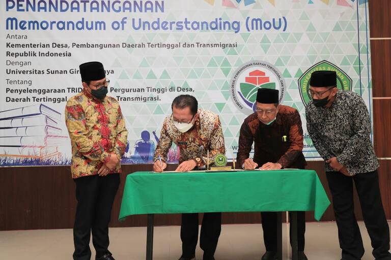Perkuat Pertides, Kemendes PDTT teken MoU dengan Unsuri Surabaya