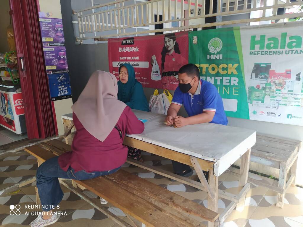 Lurah Padangbesi Sosialisasi HET Minyak Goreng Kemasan