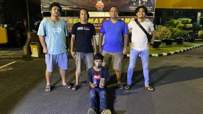 Polisi Bekuk Maling Handphone di Depan Plaza Andalas