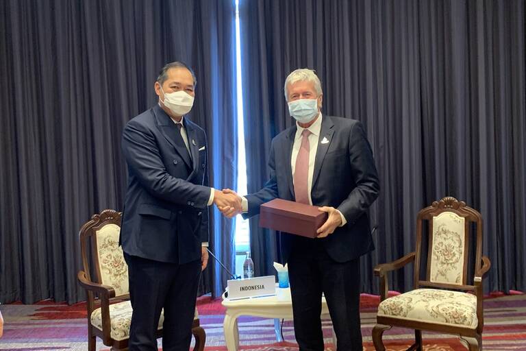 Menteri Perdagangan RI, Muhammad Lutfi bersama Damien O'Connor di Bangkok, Thailand
