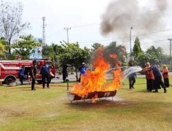 Hebat, DWP Kota Pariaman Ikuti Pelatihan Penanganan Bahaya Kebakaran