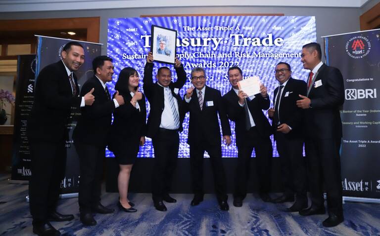 PT Bank Rakyat Indonesia (Persero) Tbk atau BRI berhasil mendapatkan dua penghargaan bertaraf internasional pada Rabu (6/7)