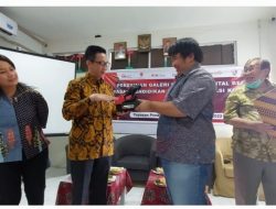 Galeri Investasi Digital Yayasan Pendidikan DEK Padang Diresmikan, Prawira Salim: Saatnya Beralih Menabung ke Saham