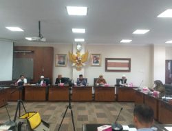 Kembalikan Harga BBM seperti Awal, DPRD Sumbar Terima Aspirasi Ormas dan Tokoh Sumatera Barat