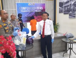 Tergiur Iphone, Nyawa Pedagang Melayang