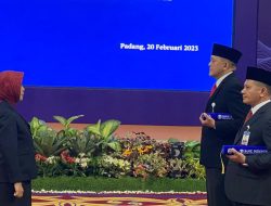 Deputi Gubernur BI Kukuhkan Endang Kurnia Saputra sebagai Kepala Perwakilan Sumbar