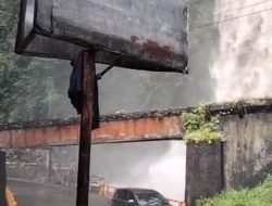 Lembah Anai Longsor, Air Terjun Meluap: Padang-Bukittinggi Tersendat 5 Jam
