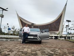 Hadirkan Desain Futuristik, Hyundai Stargazer Pukau Pengunjung Masjid Raya Sumbar