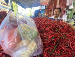 April, Sumbar Deflasi 0,03 Persen