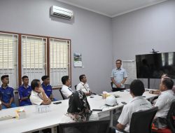 Semen Padang Fasilitasi Lulusan SMK-SP Magang 1 Tahun