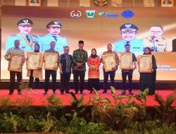 PT Agrowiratama Terima Penghargaan Paritrana