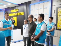 Dirut PLN Lakukan Inspeksi SPKLU Jalur Mudik, Pastikan 1.299 Unit Se-Indonesia Siaga Layani Pengguna Mobil Listrik