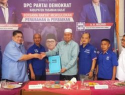 Maju Pada Pilbup, Hamsuardi Mendaftar ke Demokrat 
