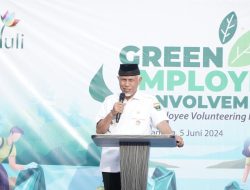 Hari Lingkungan Hidup Sedunia 2024, Ratusan Volunteer PLN Gelar Aksi Bersih Pantai Cimpago Padang