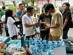 Ramaikan CFD , PLN Kenalkan Oto Listrik dan Ajak Masyarakat Kota Padang Nikmati Kemudahan Transaksi di PLN Mobile