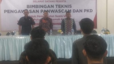 Panwaslu Kecamatan Mendapat Pembekalan dari Bawaslu Pasbar