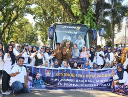 Pj Wako Padang Lepas Tim TP PKK Padang Ikuti Jambore Kader PKK Berprestasi