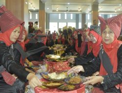Festival Makan Bajamba Meriahkan HJK Kota Padang ke-355