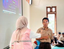 Jelang HUT RI, PLN Bukittinggi Goes to School Kenalkan Promo Terbaru PLN Mobile