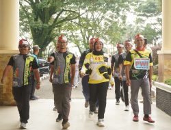 PWI Kabupaten Solok Selatan Ikuti Lomba Gerak Jalan HUT-RI