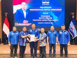 Partai Demokrat Resmi Usung Ramadhani-Suryadi Nurdal di Pilkada Kota Solok