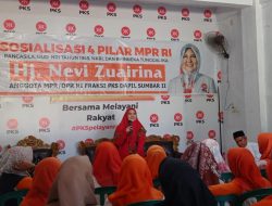 Anggota MPR-RI Hj. Nevi Zuarina Sosialisasikan 4 Pilar Kebangsaan di Kota Pariaman