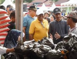 1.000 Penerima Manfaat di Kecamatan Sangir Jujuan Terima Bantuan