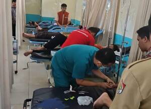 Puluhan Pelajar SMP IT Cahaya Madani Lubuksikaping Keracunan Makanan