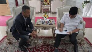 Sambut Hari Pelanggan Nasional 2024, PLN Lakukan Audiensi ke Gubernur Sumbar