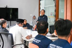 10 Tamatan SMK Semen Padang Ikuti Program Magang di PT Semen Padang