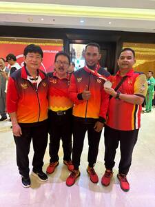 Binaraga Tambah Sekeping Medali Perak