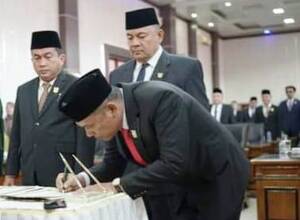 Bertetangga dan Beda Partai, Tetapi Sama-sama Pimpinan DPRD