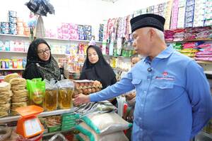 Pedagang Pasar Rabaa, Titip Pesan untuk Mahyeldi