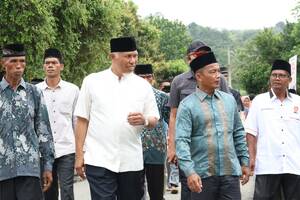 Mahyeldi Dorong Pendirian Pabrik Sawit di Dharmasraya