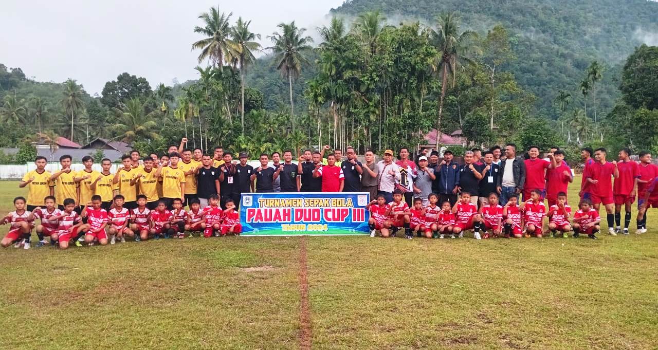 16 Klub dari Sumbar, Riau dan Jambi Ikuti Turnamen Sepakbola Pauh Duo Cup III