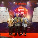 Perumda AM Padang Borong 4 Penghargaan pada Ajang Top Digital Awards 2024