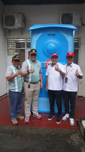 Dukung Program Sanitasi Kota Padang, PT Semen Padang Bantu Toilet Portable