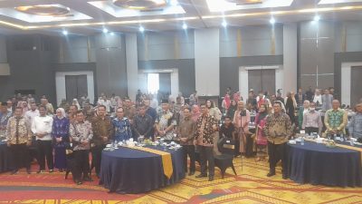 IKA Unand mengadakan kegiatan Silaturahmi dan Dialog Nasional Prospek Pertumbuhan Ekonomi Nasional di Masa Pemerintahan Presiden Baru yang berlangsung di Hotel Truntum, Padang pada Sabtu (11/1/2025)