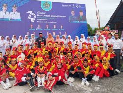 Atraksi Drumband MTsN 6 Solok Selatan Tampil Memukau
