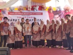 Drs. Afrizal Purnatugas, Perpisahan Kepsek SMAN 1 Harau Penuh Haru