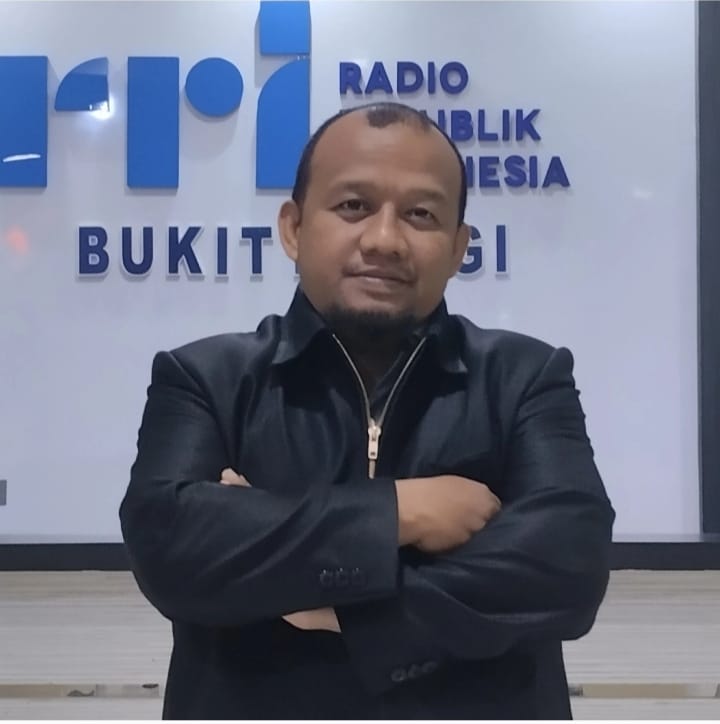 Tomi Hendra (Dosen Komunikasi UIN Bukittinggi)