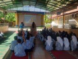 PLN UP3 Padang Adakan Sosialisasi Keselamatan Ketenagalistrikan di SMP Negeri 8 Padang
