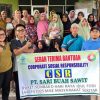 PT. SBS Salurkan 315 Paket Sembako untuk Masyarakat di Sekitar Perusahaan