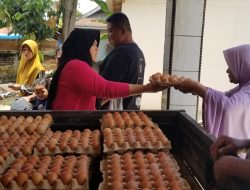Ramadan Berkah, Anggota DPRD dari PDI-P Ini Bagikan 1.200 Paket Sembako Kepada Warga Masyarakat