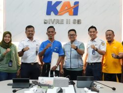 Gagalkan Upaya Bunuh Diri ODGJ, Diva Siswanto Terima Penghargaan