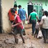 Puluhan Rumah Warga Rusak Akibat Longsor di Sungai Lasi 